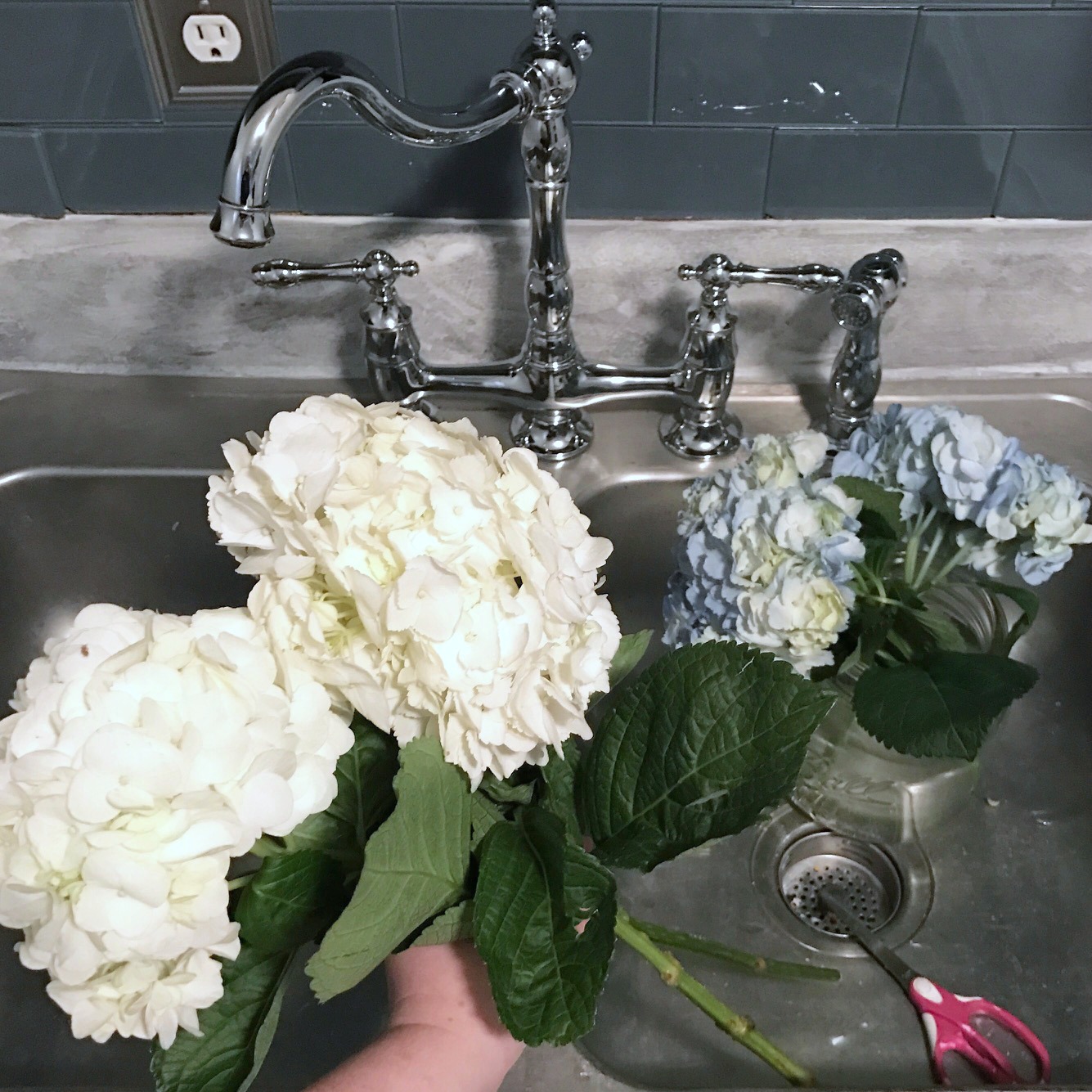 How to Install a Kitchen Faucet